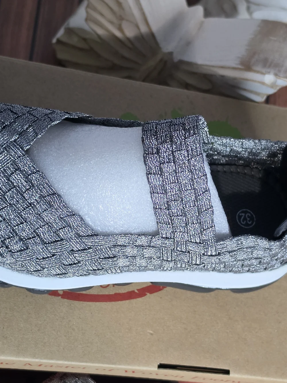 bernie mev. flexible woven